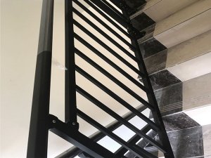 辦公樓樓梯護欄