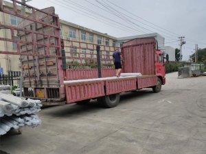 金用護欄2020年7月24日鋅鋼樓梯扶手裝車發貨! 金用護欄2020年7月24日鋅鋼樓梯扶手裝車發貨!