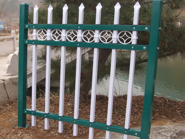 鋅鋼圍欄多少錢一米？