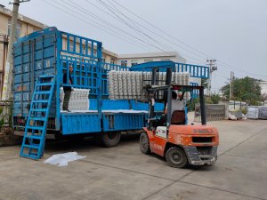 金用護(hù)欄2020年9月22日鋅鋼草坪護(hù)欄發(fā)貨! 金用護(hù)欄2020年9月22日鋅鋼草坪護(hù)欄發(fā)貨!