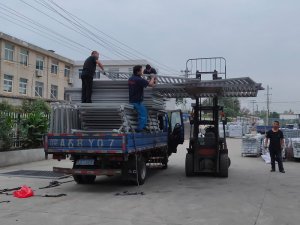 金用護欄2020年9月24日鋅鋼百葉窗發貨! 金用護欄2020年9月24日鋅鋼百葉窗發貨!