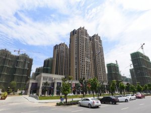 阜陽潁上易景國際花園小區陽臺護欄、樓梯扶手定制