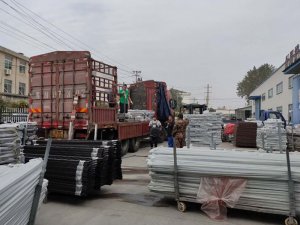 金用護欄2020年10月26日上午鋅鋼陽臺護欄發貨! 金用護欄2020年10月26日上午鋅鋼陽臺護欄發貨!