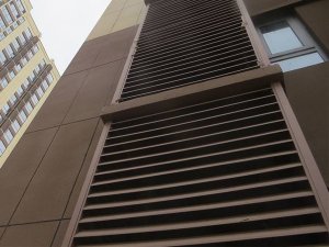 百葉窗是用鋅鋼的好還是鋁合金的好? 百葉窗是用鋅鋼的好還是鋁合金的好?