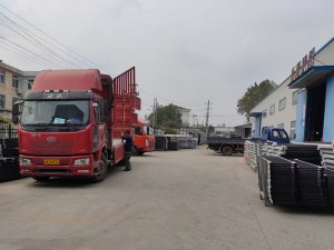 金用護(hù)欄2020年10月27日上午鋅鋼飄窗欄桿發(fā)貨! 金用護(hù)欄2020年10月27日上午鋅鋼飄窗欄桿發(fā)貨!