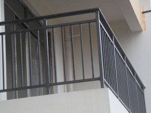 選擇鋅鋼護欄生產廠家,這幾點很重要! 選擇鋅鋼護欄生產廠家,這幾點很重要!