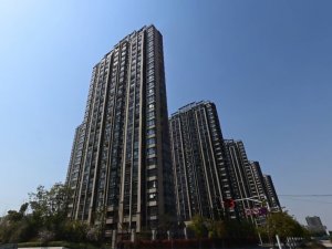 南京嘉譽山景苑小區陽臺護欄、樓梯扶手定制 南京嘉譽山景苑小區陽臺護欄、樓梯扶手定制