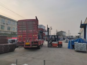 金用護欄2020年12月28日鋅鋼圍墻護欄發貨! 金用護欄2020年12月28日鋅鋼圍墻護欄發貨!