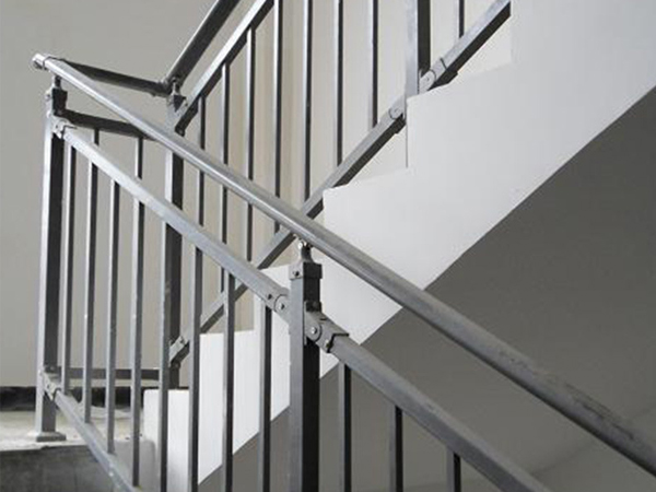 樓梯扶手有哪幾種材料？