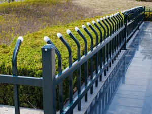 綠化護欄選什么材質比較好？