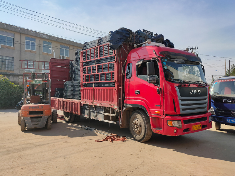 金用護欄2021年11月16日鋅鋼空調護欄發貨！