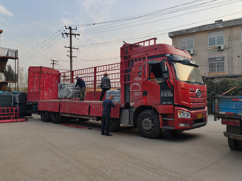 金用護(hù)欄2021年11月22日鋅鋼陽(yáng)臺(tái)護(hù)欄發(fā)貨! 金用護(hù)欄2021年11月22日鋅鋼陽(yáng)臺(tái)護(hù)欄發(fā)貨!